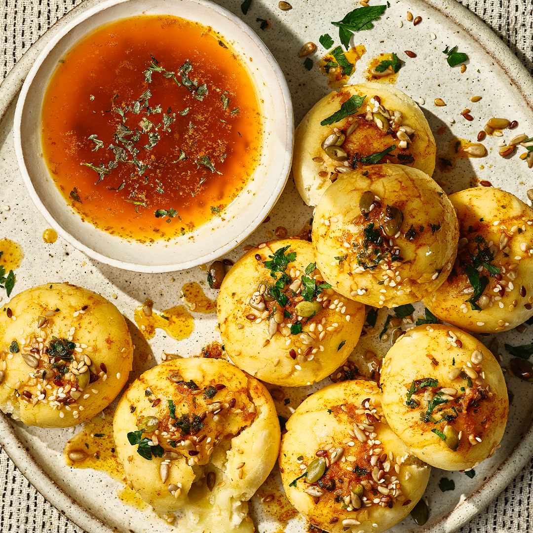 doughballs with chilli garlic dip