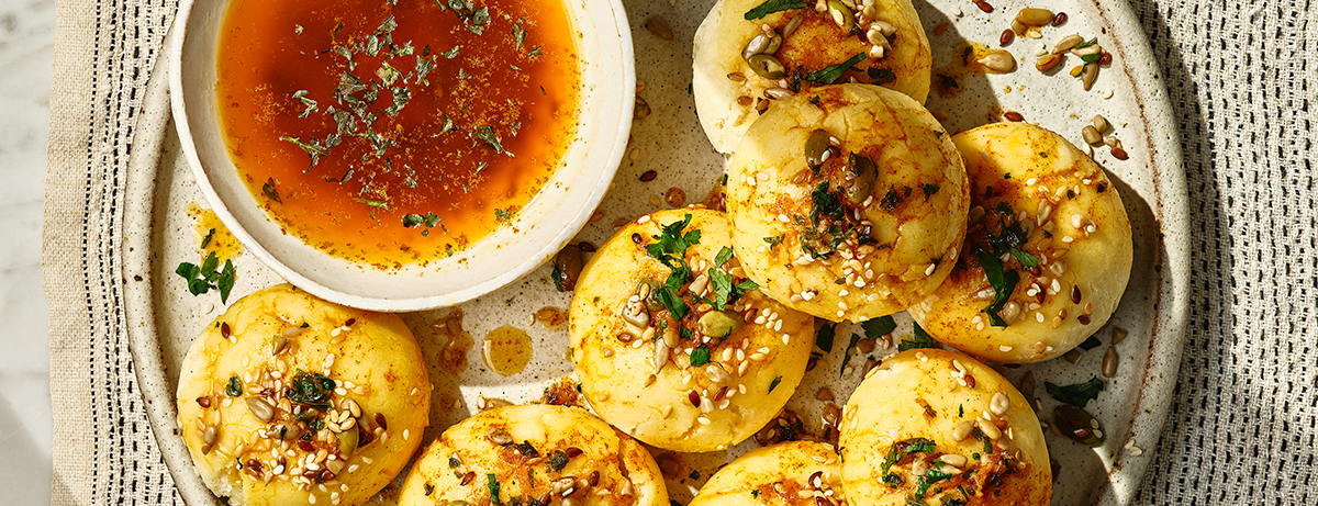 doughballs with chilli garlic dip