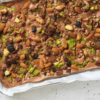 Dubai chocolate bark