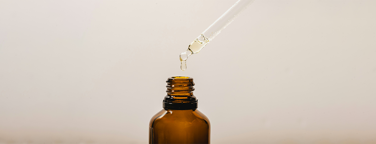 Retinol bottle with pipette just above