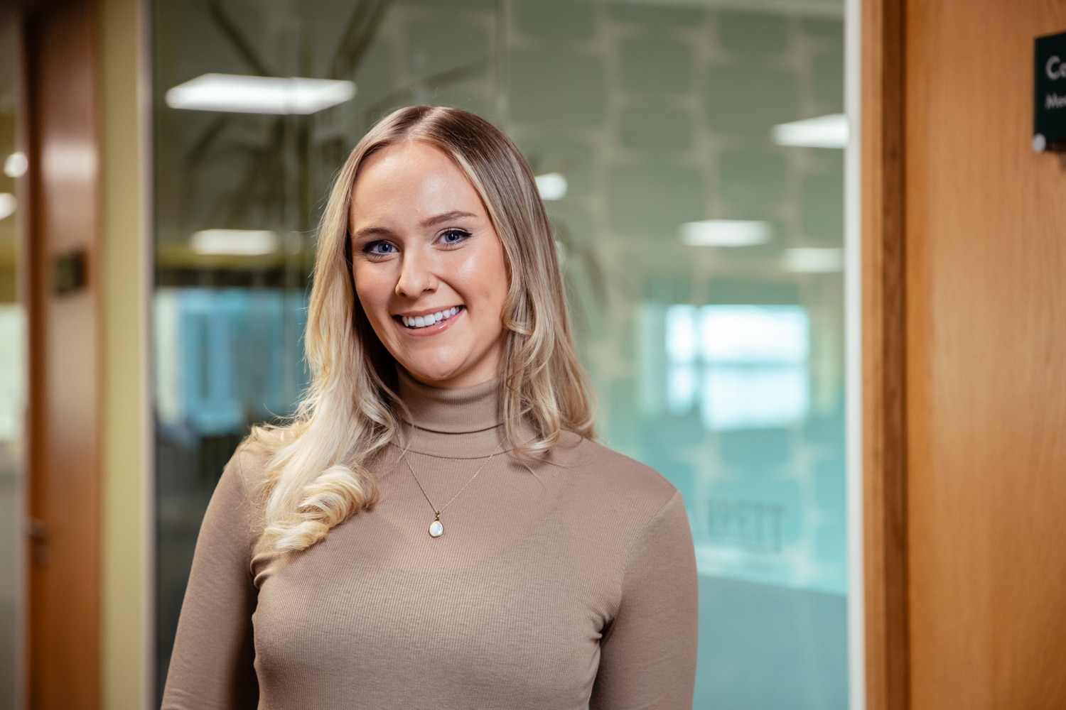 H&B colleague in Head Office
