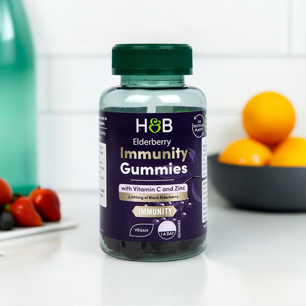 Holland & Barrett Elderberry Immunity Gummies with Vitamin C and Zinc 30 Gummies image 1