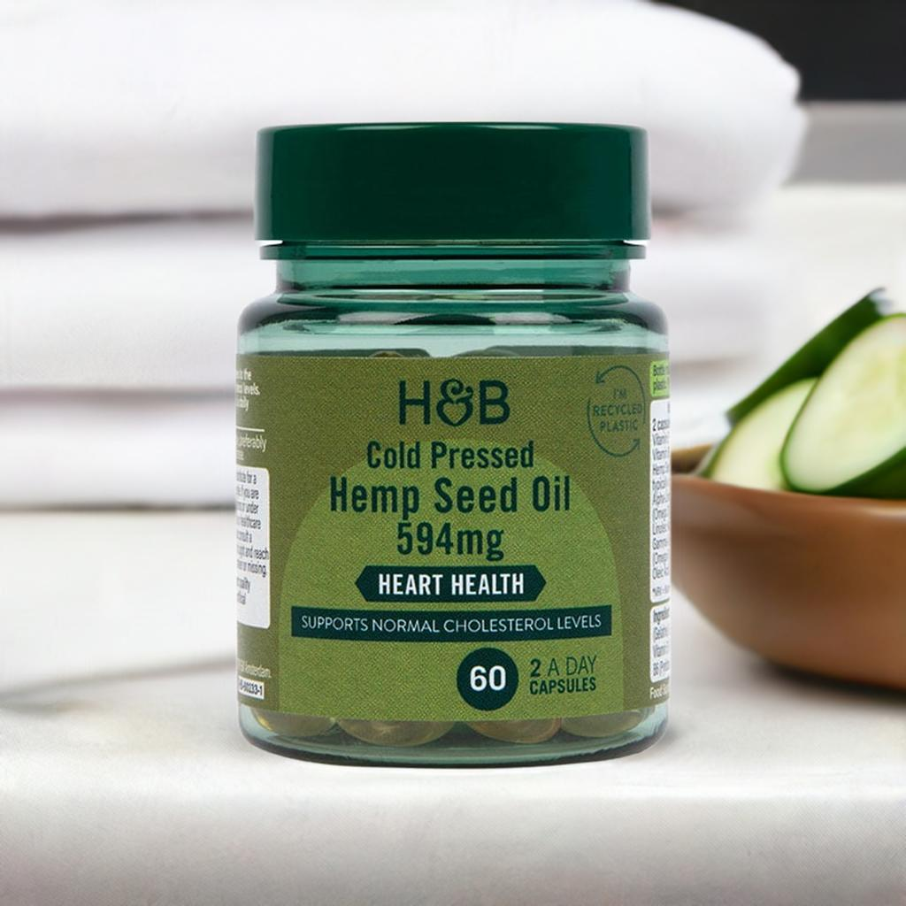 Holland & Barrett Hemp Seed Oil 60 Capsules image 1