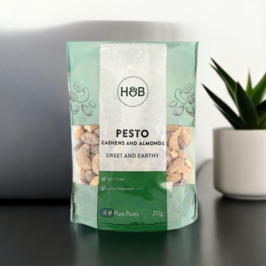 Holland & Barrett Pesto Cashews & Almonds 210g image 1